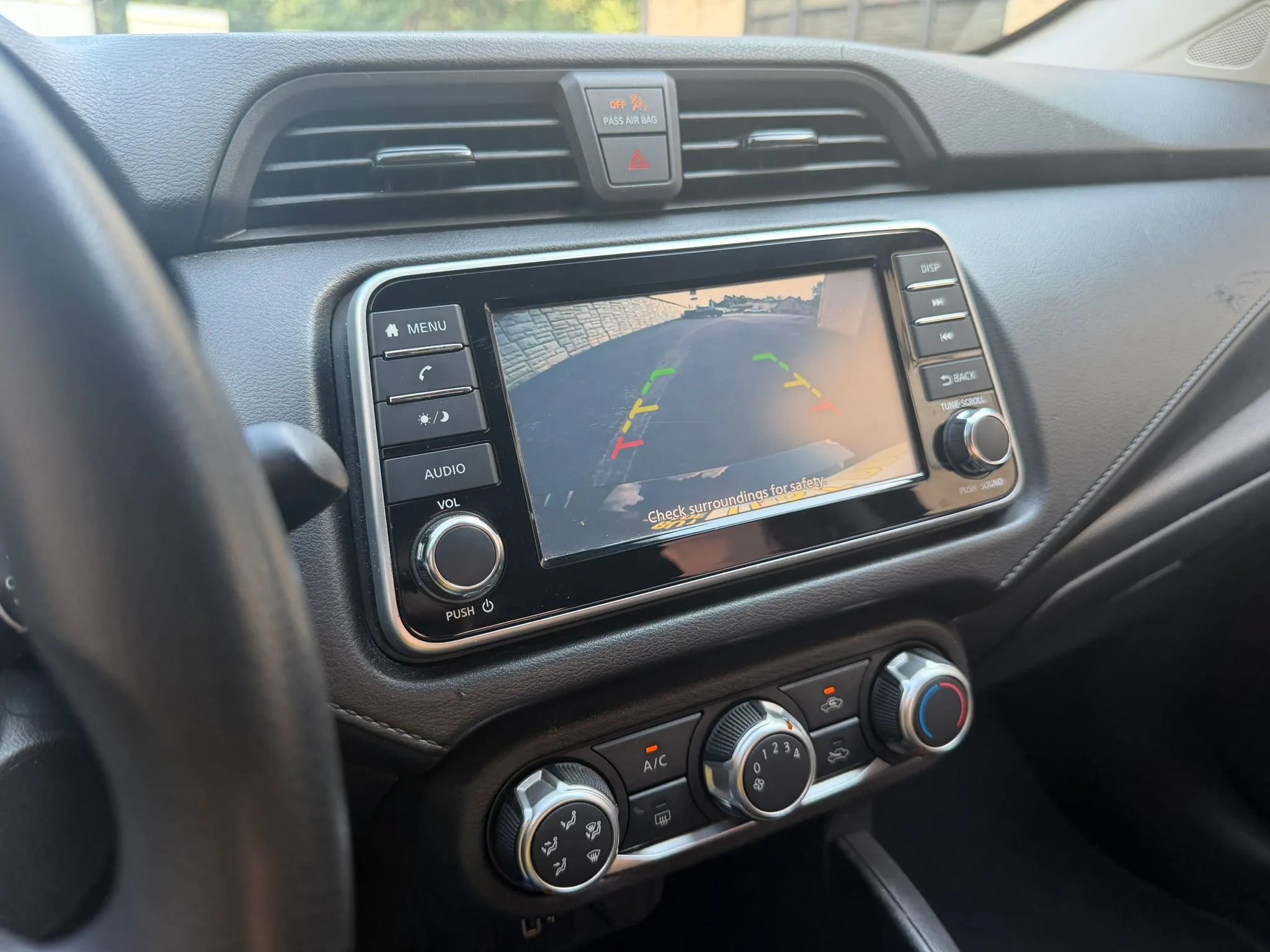Used 2021 Nissan Versa S FWD image 30