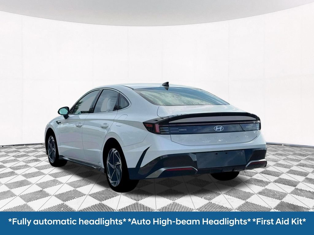 New 2026 Hyundai Sonata SEL FWD image 8