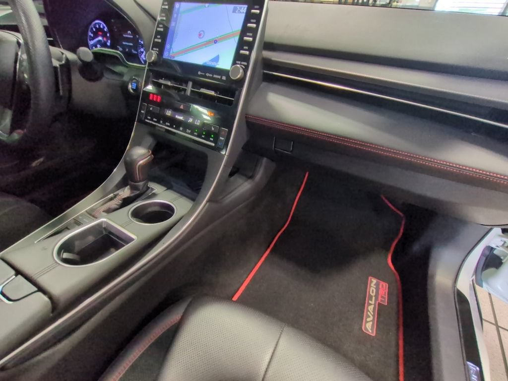 Used 2020 Toyota Avalon TRD FWD image 26