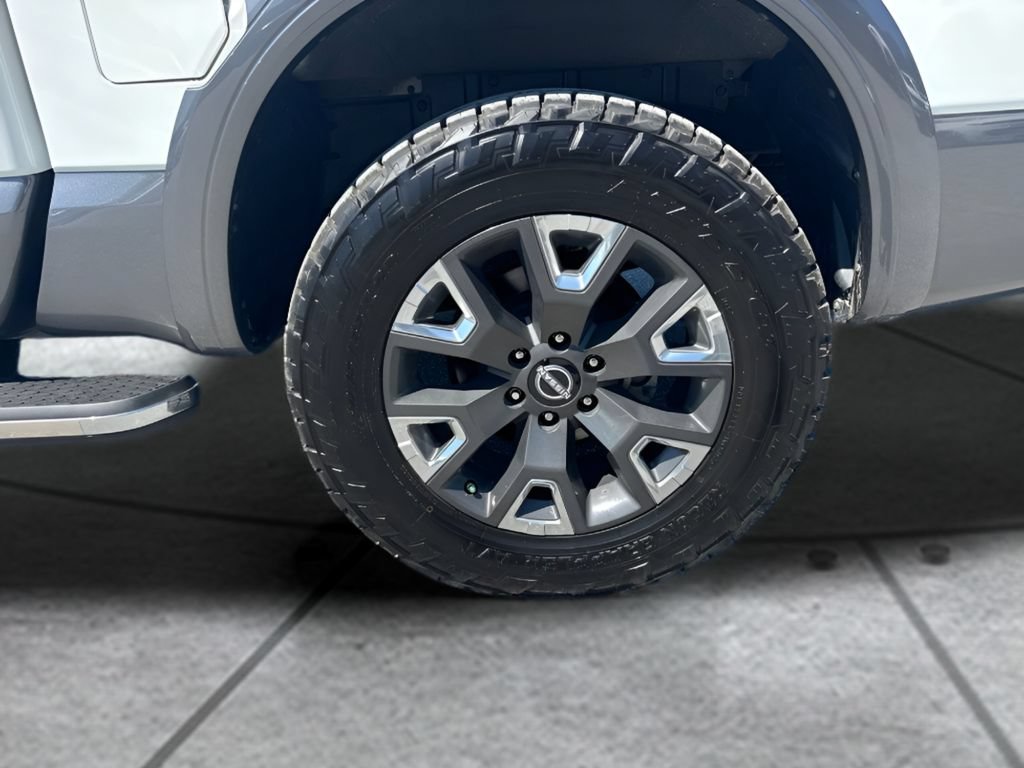 Used 2024 Nissan Titan Platinum Reserve w/ Moonroof Package AWD/4WD image 21