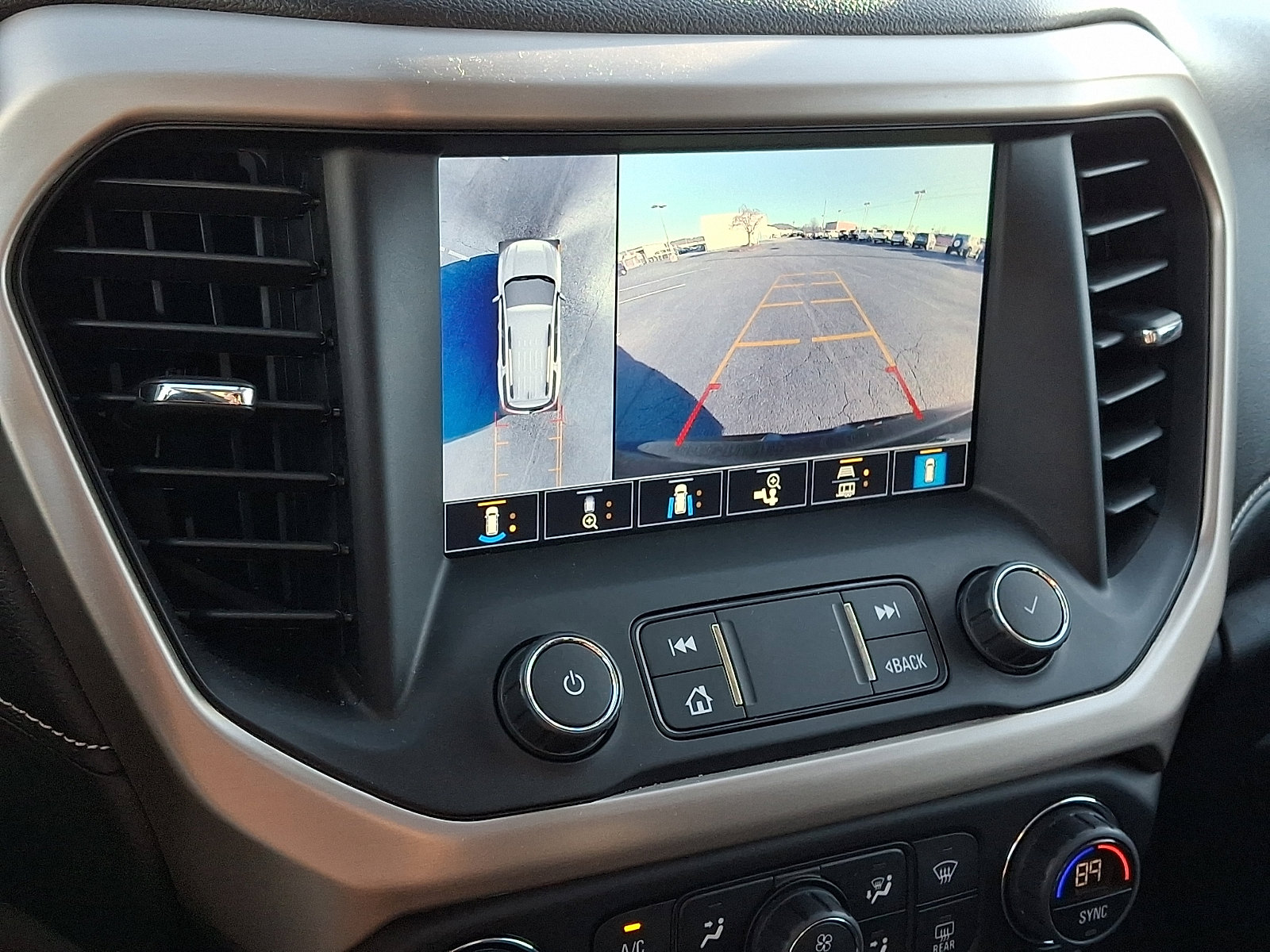 Certified 2023 GMC Acadia Denali w/ Black Diamond Edition image 17