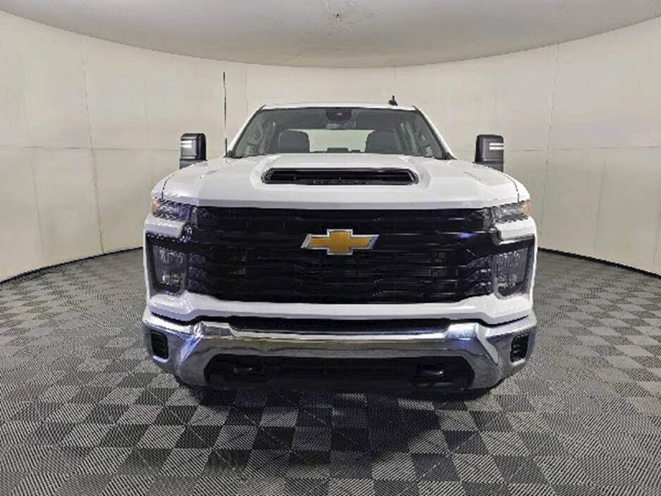 Used 2024 Chevrolet Silverado 2500 W/T w/ WT Fleet Convenience Package AWD/4WD image 11