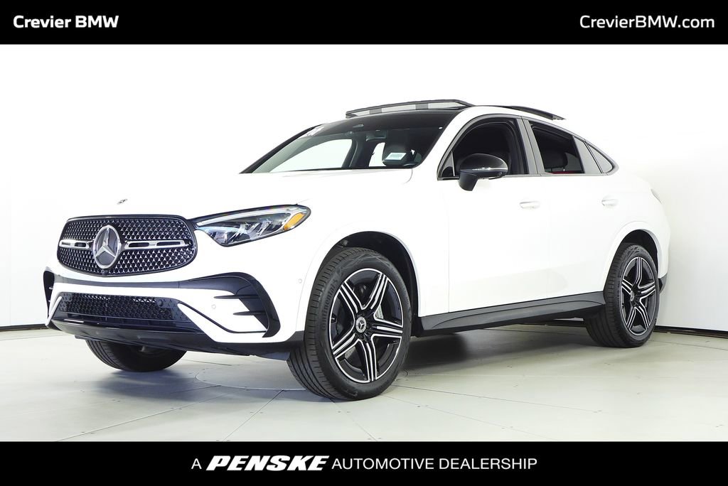 Used 2024 Mercedes-Benz GLC 300 4MATIC image 1