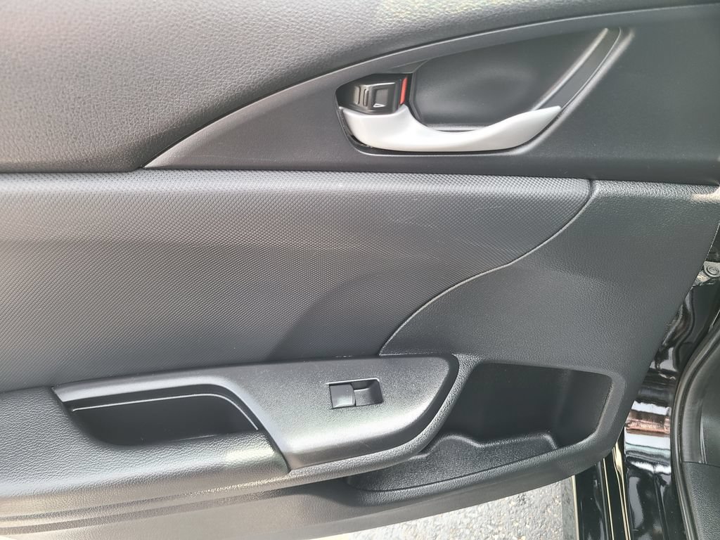 Used 2019 Honda Civic Sport image 3