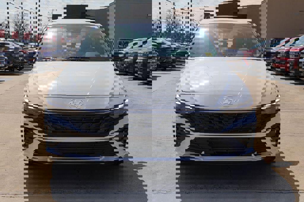 New 2026 Hyundai Elantra Sport image 23