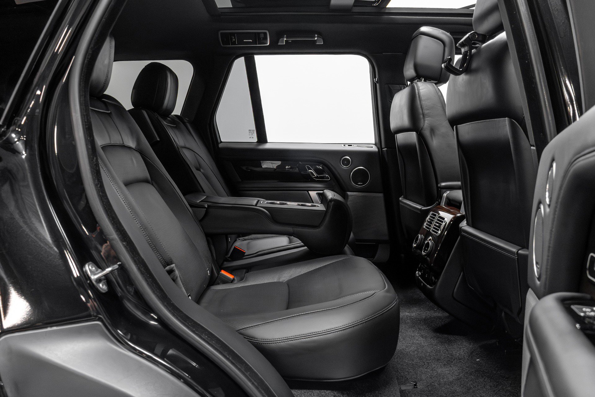 Used 2021 Land Rover Range Rover Westminster Edition image 23