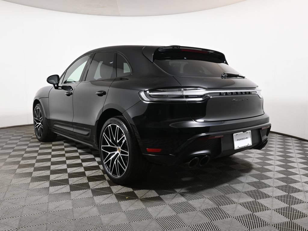 Used 2024 Porsche Macan GTS AWD/4WD image 3