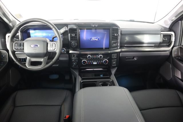 New 2026 Ford F350 Lariat w/ Black Appearance Package image 35