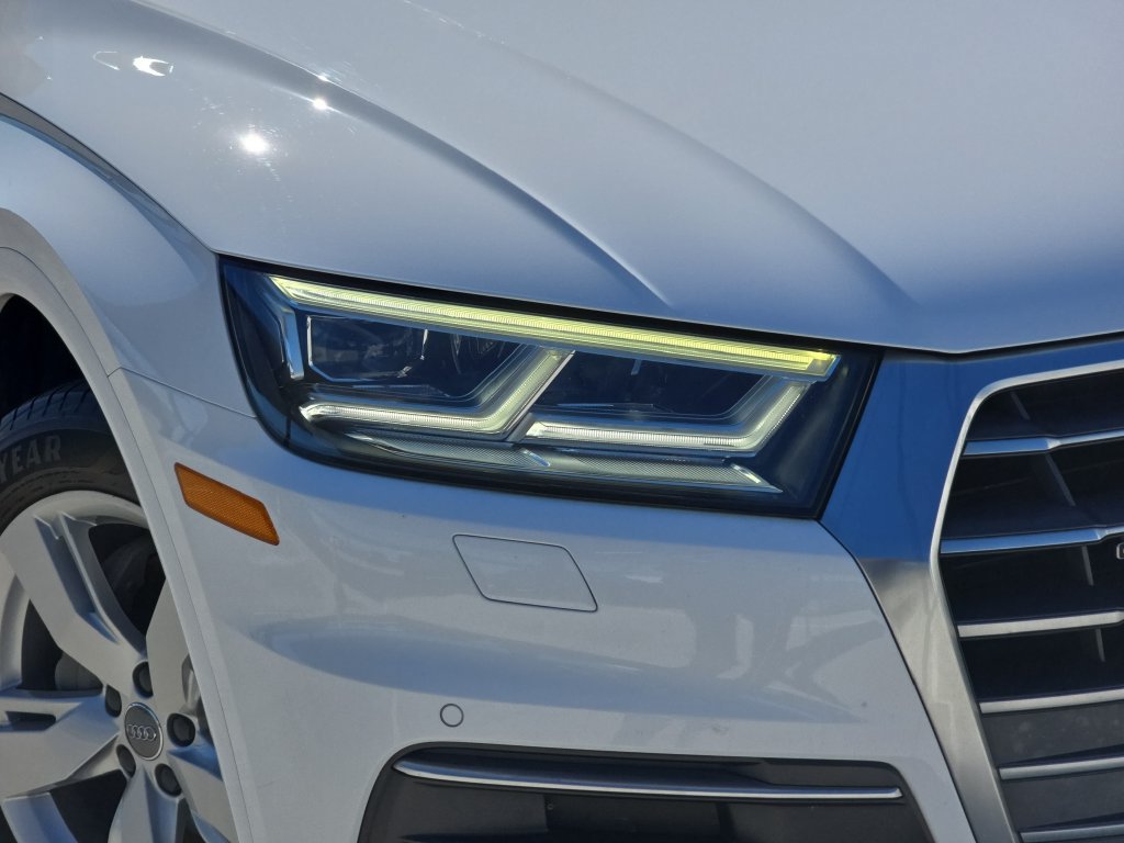 Used 2018 Audi Q5 2.0T Premium Plus w/ Premium Plus Package AWD/4WD image 35