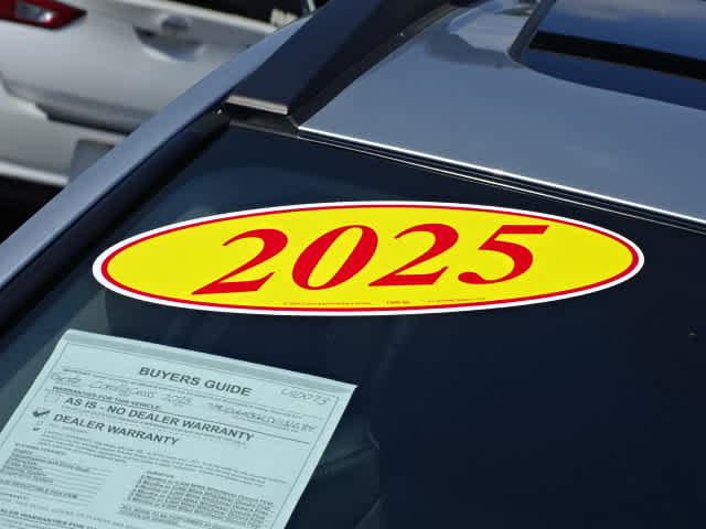 Used 2025 Toyota Corolla Cross XLE w/ Convenience Package AWD/4WD image 6