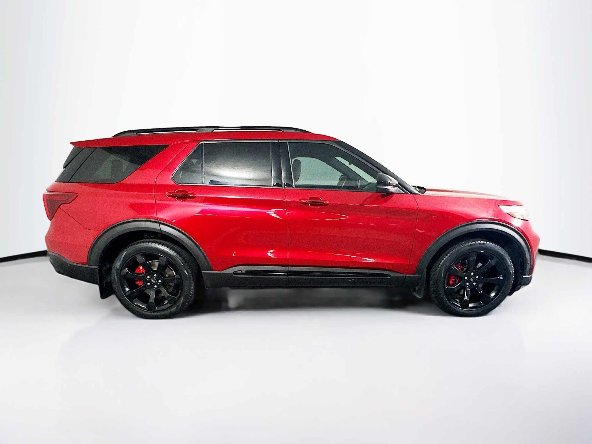 Used 2020 Ford Explorer ST w/ ST Street Pack AWD/4WD image 2