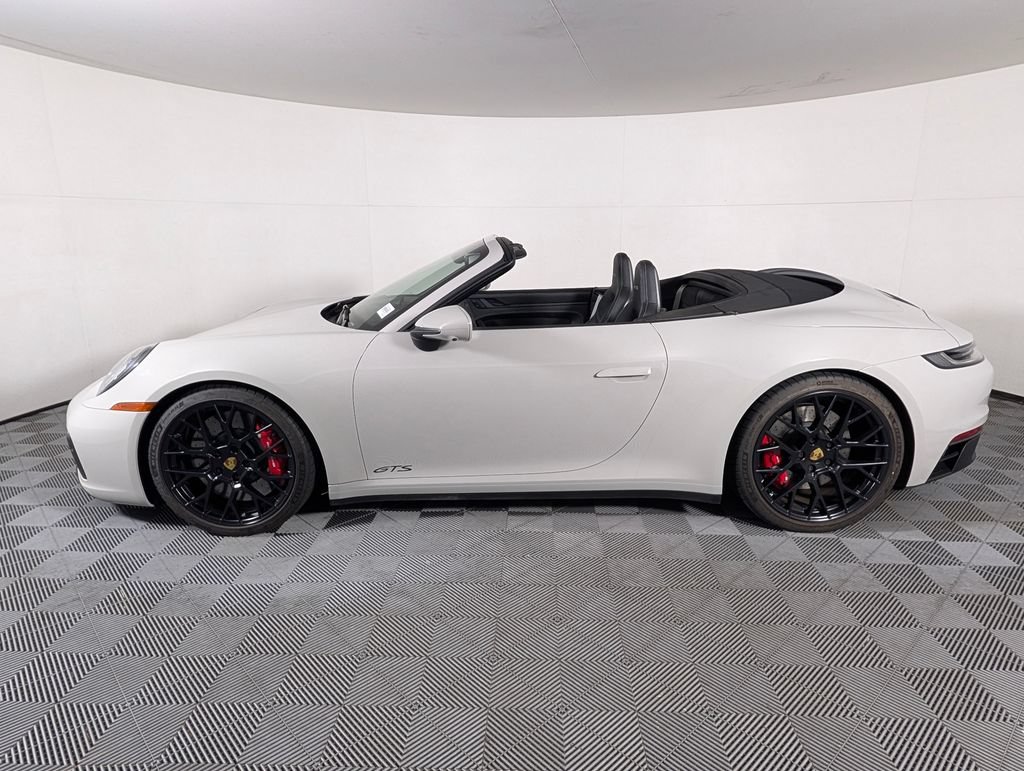 Certified 2022 Porsche 911 Carrera 4 GTS AWD/4WD image 2