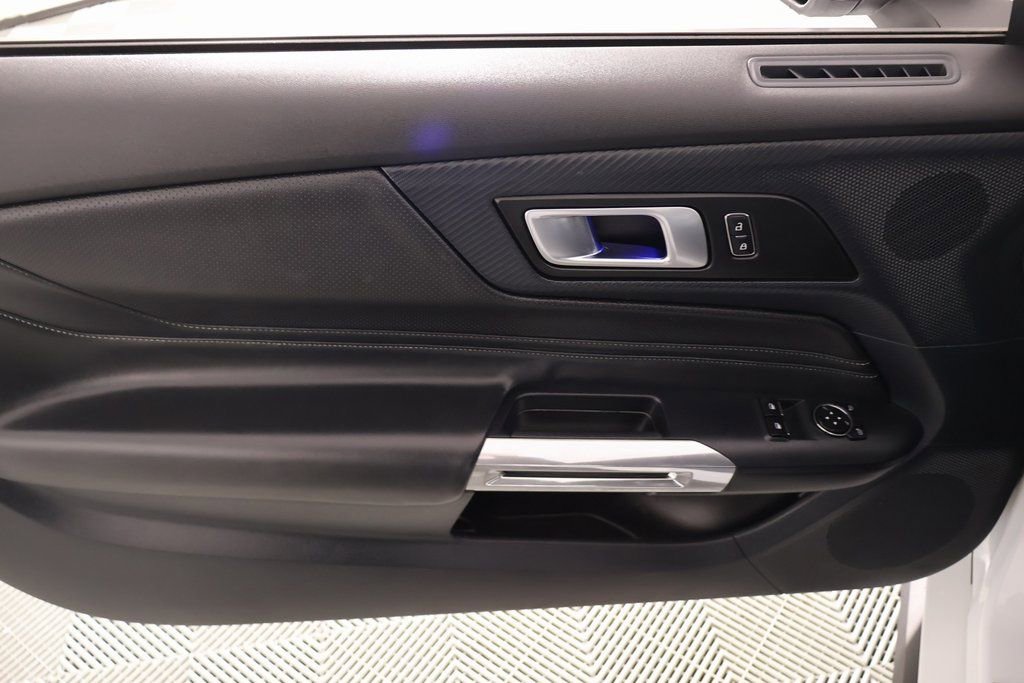 Used 2024 Ford Mustang Premium image 14
