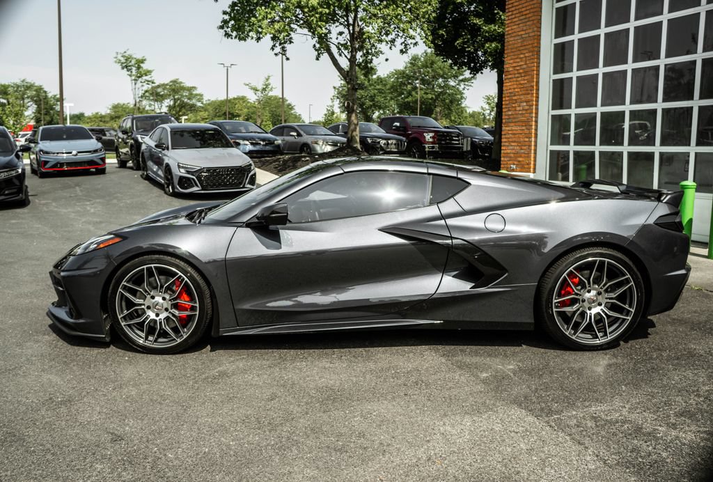 Used 2020 Chevrolet Corvette Stingray Preferred Cpe w/ 2LT Preferred Equipment Group RWD image 36