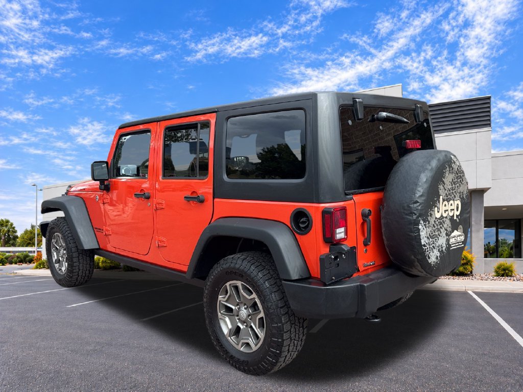 Used 2015 Jeep Wrangler Unlimited Rubicon w/ Connectivity Group AWD/4WD image 6