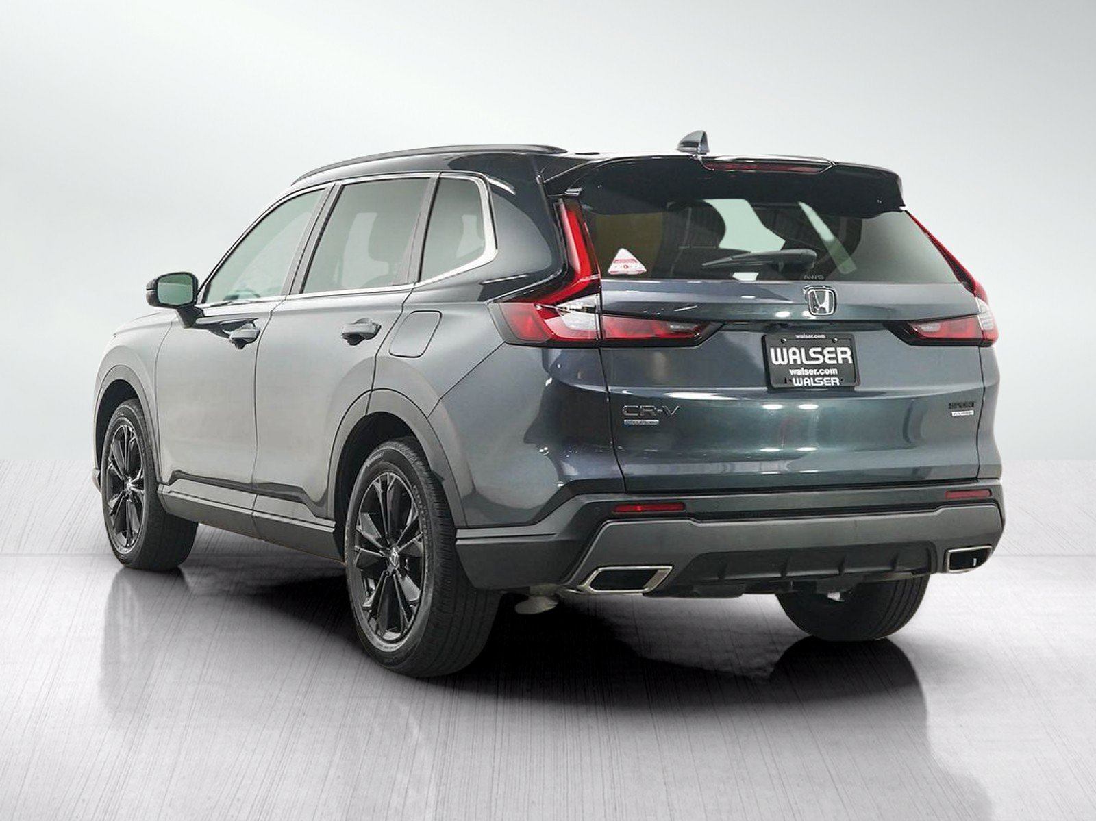 Used 2025 Honda CR-V Sport Touring image 3