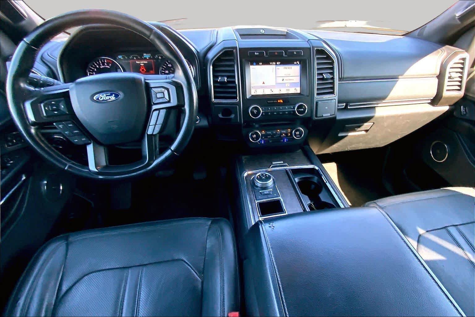 Used 2018 Ford Expedition Max Limited RWD image 15