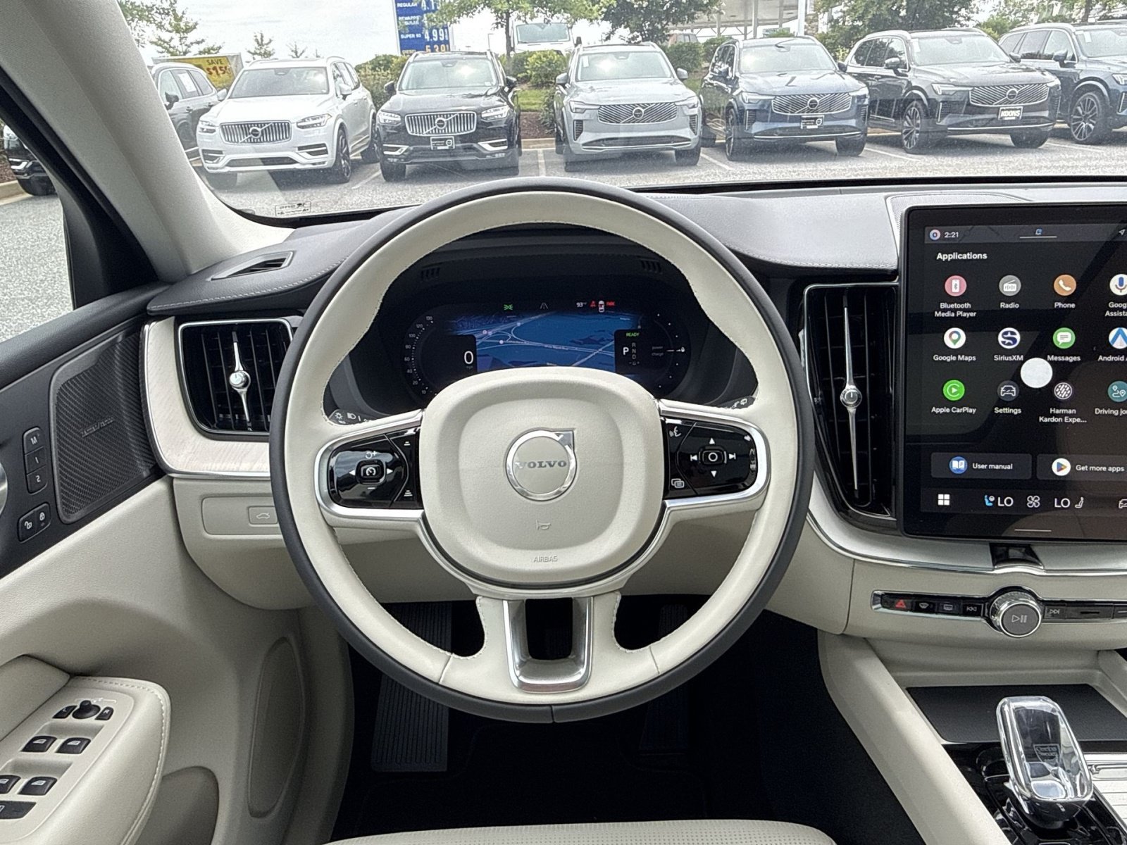 New 2026 Volvo XC60 T8 Ultra w/ Protection Package Premier AWD/4WD image 16