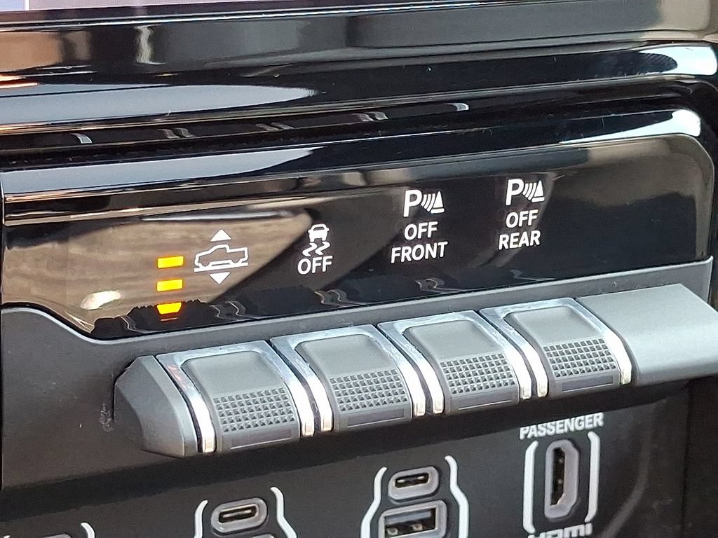 Used 2026 RAM 1500 Limited AWD/4WD image 27