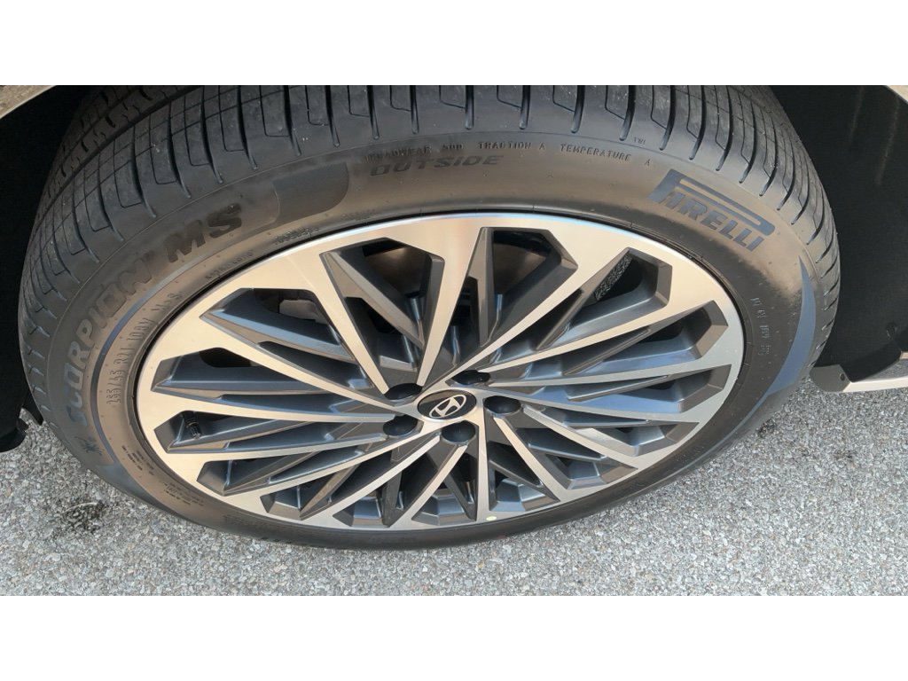 New 2026 Hyundai Palisade Calligraphy image 9