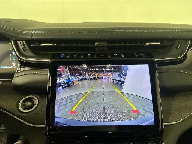 Used 2022 Jeep Grand Cherokee Limited 4xe image 21