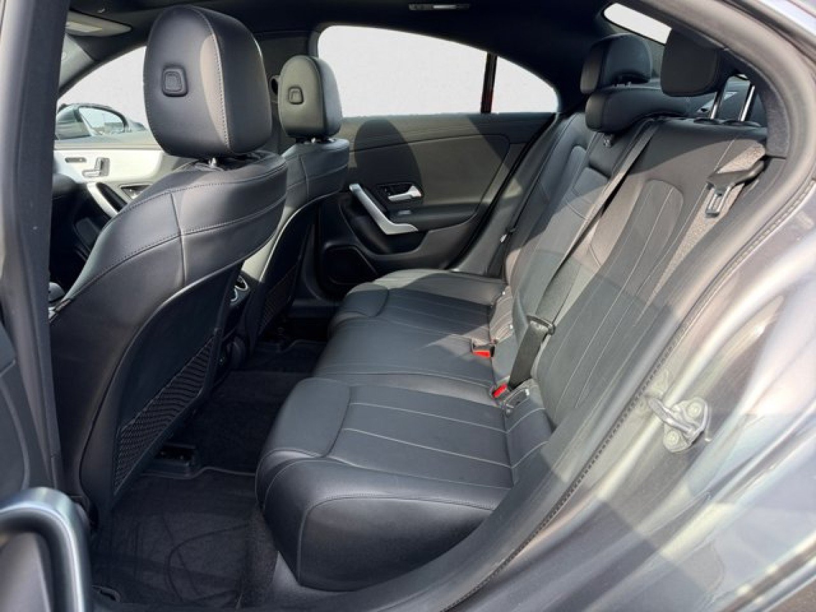 Used 2021 Mercedes-Benz CLA 250 image 17