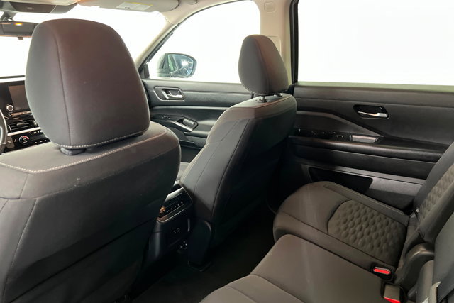 Used 2022 Nissan Pathfinder SV w/ SV Black Package FWD image 19