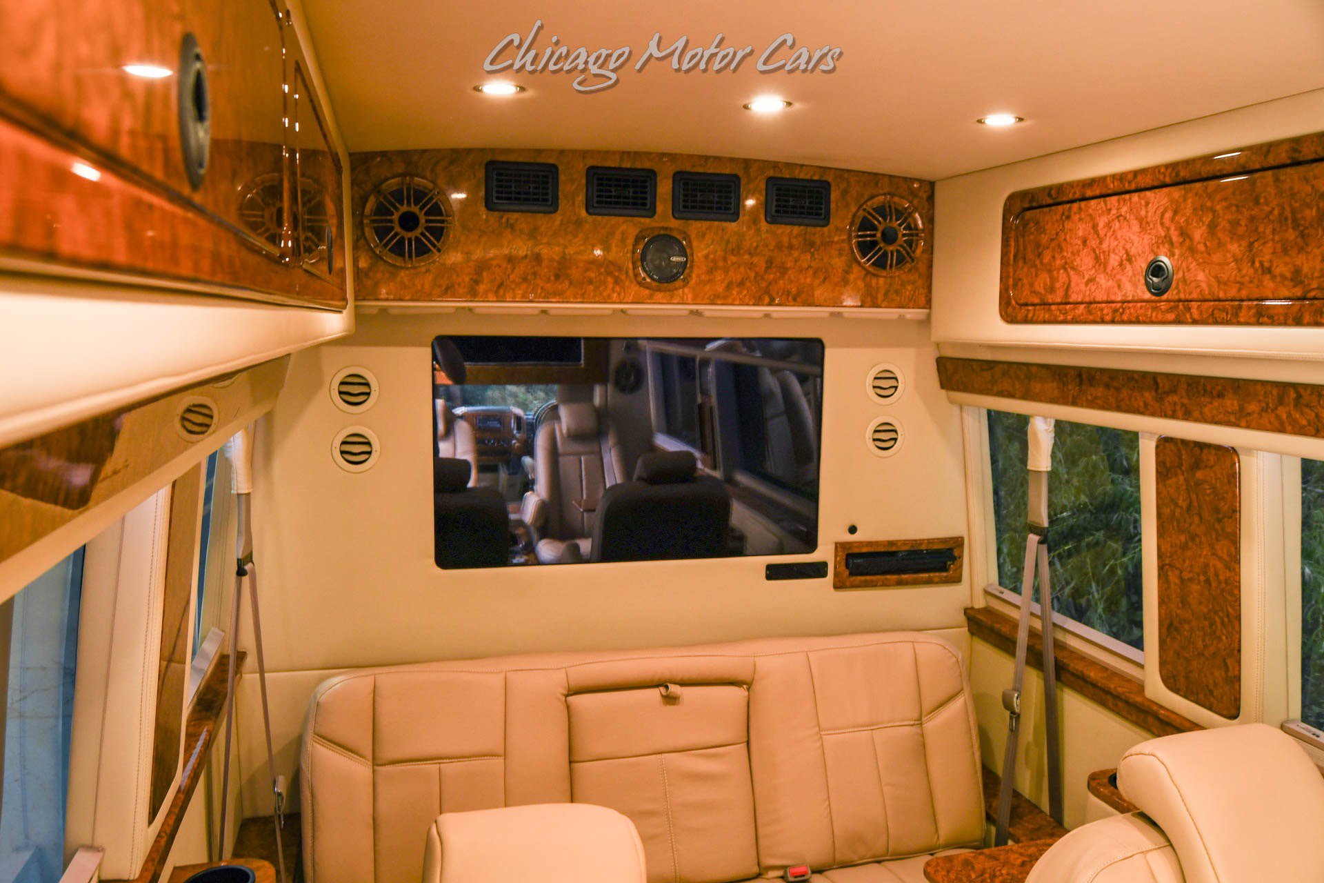 Used 2011 Freightliner Sprinter 2500 RWD image 29