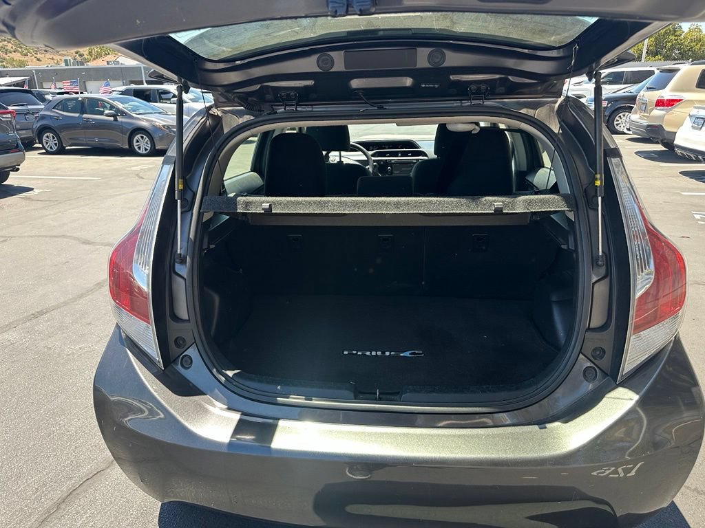 Used 2016 Toyota Prius C Two FWD image 4