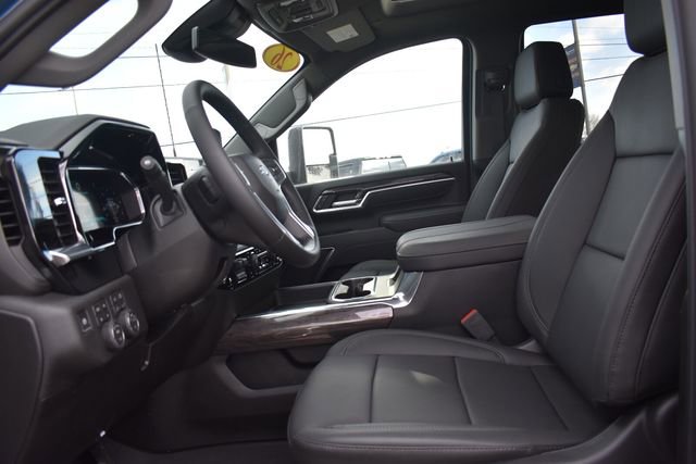 New 2026 Chevrolet Silverado 2500 LTZ w/ LTZ Plus Package image 31