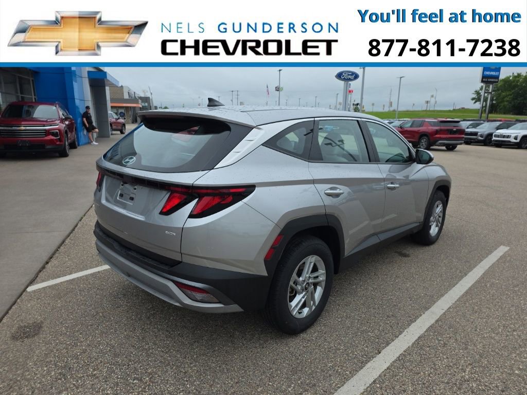 Used 2025 Hyundai Tucson SE AWD/4WD image 7