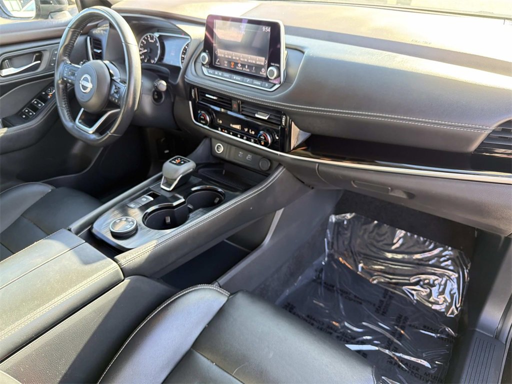 Used 2023 Nissan Rogue SL image 27