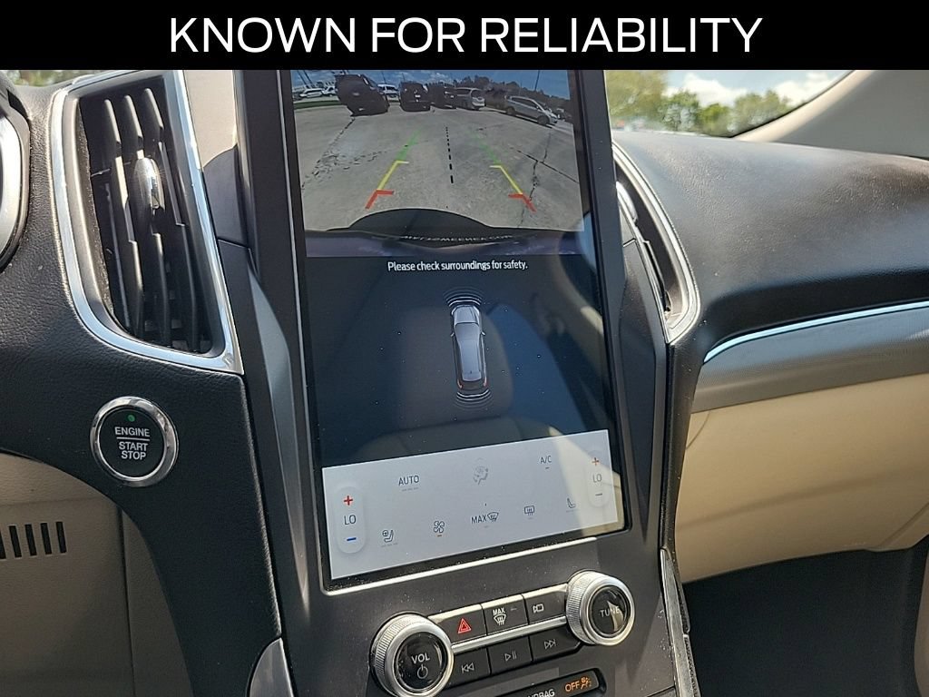Certified 2021 Ford Edge Titanium AWD/4WD image 28