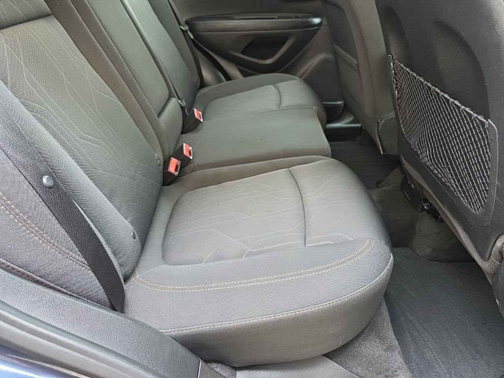 Used 2018 Chevrolet Trax LT AWD/4WD image 25