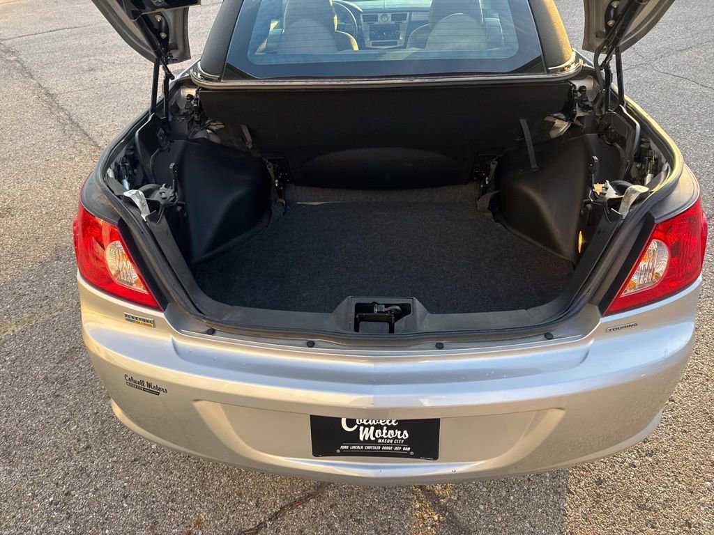 Used 2008 Chrysler Sebring LX image 16