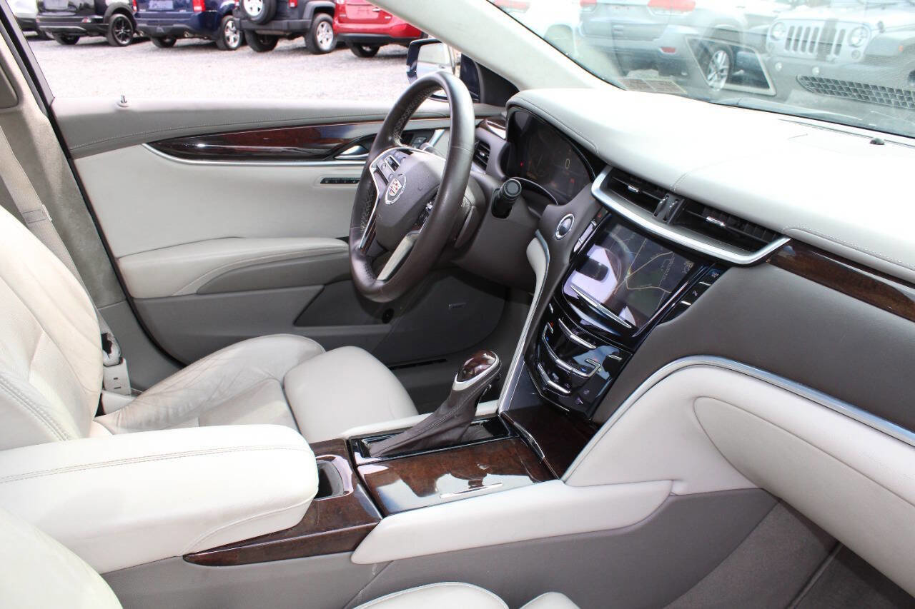 Used 2013 Cadillac XTS Platinum image 12