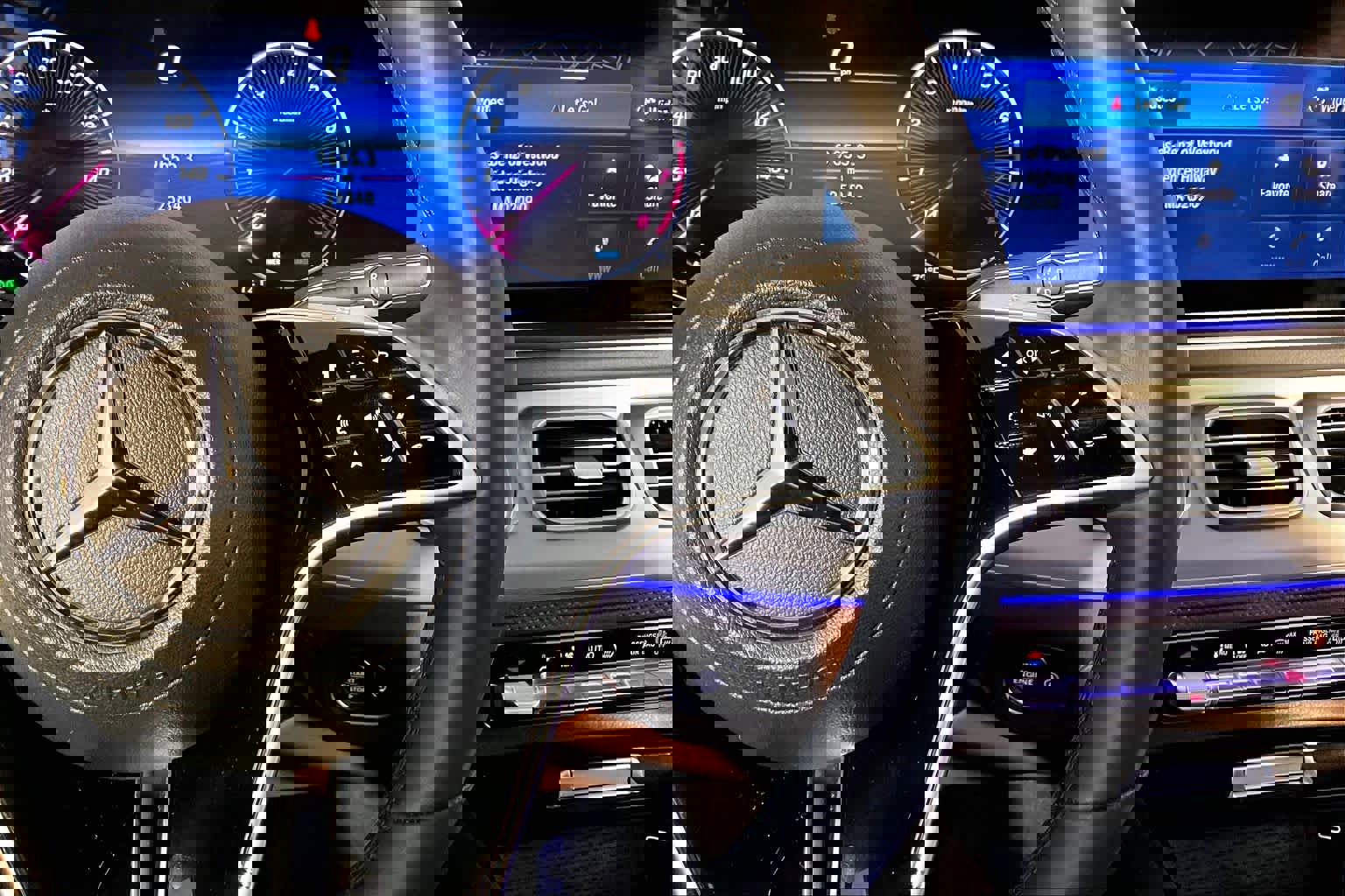 Certified 2024 Mercedes-Benz GLE 450 4MATIC image 25