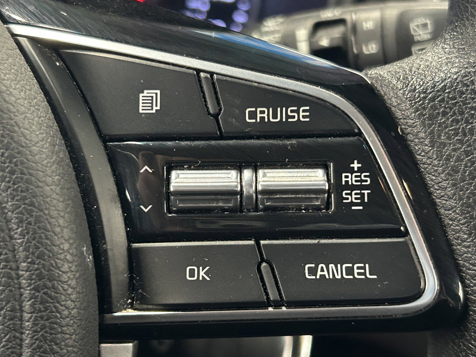 Used 2020 Kia Sportage LX image 23