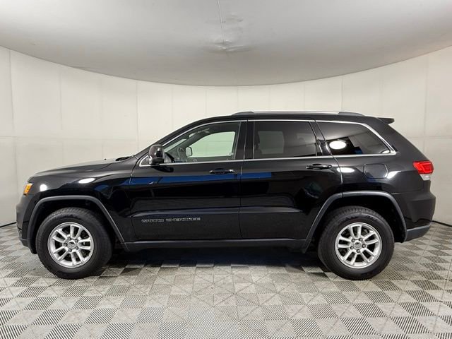 Used 2019 Jeep Grand Cherokee Laredo video 2