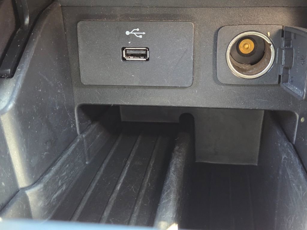 Used 2018 Ford Explorer FWD image 14