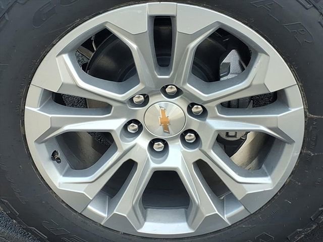 New 2026 Chevrolet Silverado 1500 LTZ w/ Technology Package AWD/4WD image 4