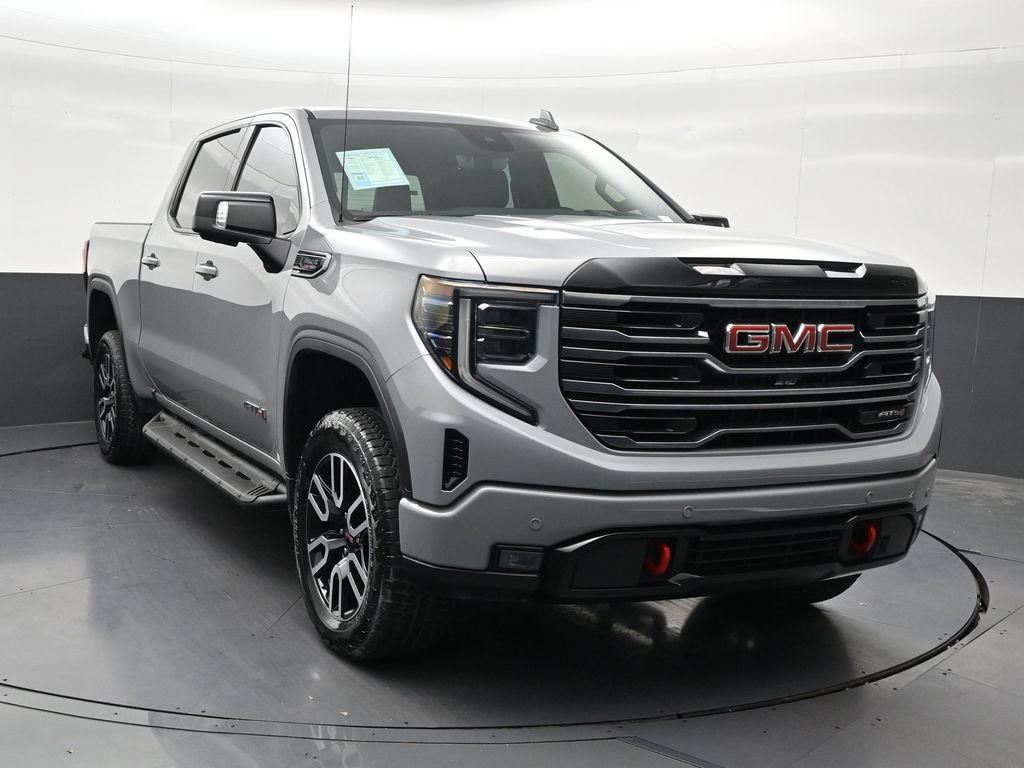 Used 2025 GMC Sierra 1500 AT4 w/ AT4 Premium Package AWD/4WD image 8