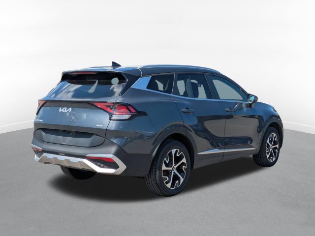 Used 2023 Kia Sportage EX AWD/4WD image 3