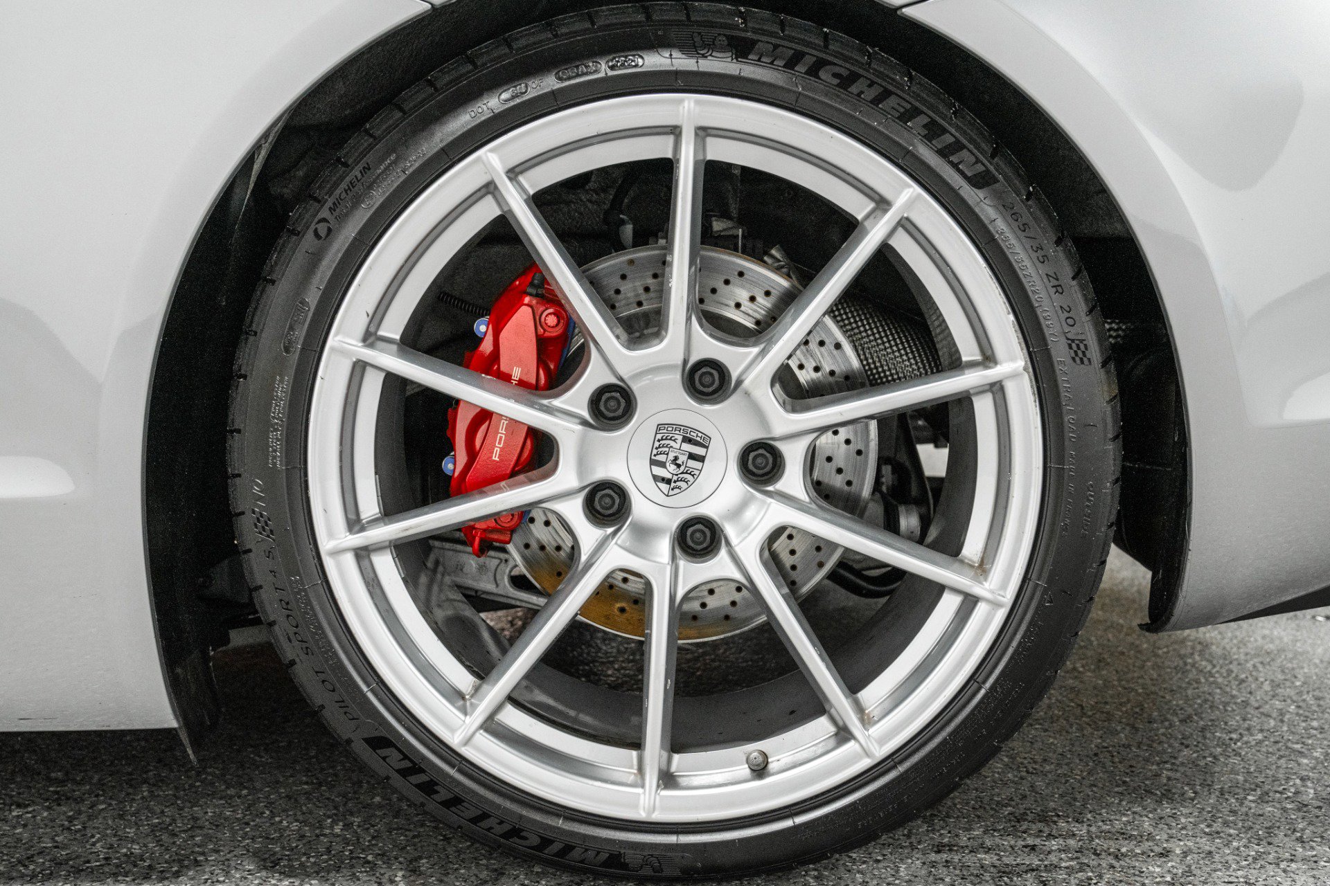 Used 2016 Porsche Boxster Spyder image 10