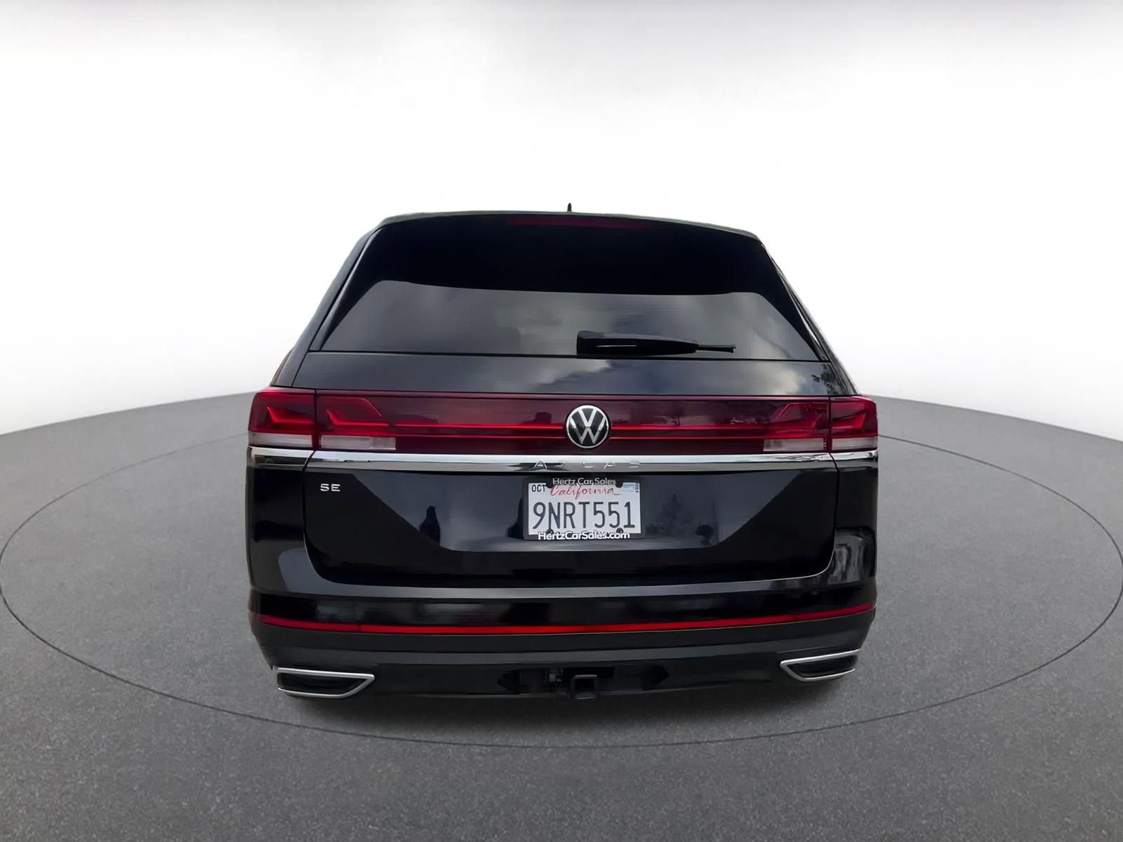 Used 2025 Volkswagen Atlas SE image 12