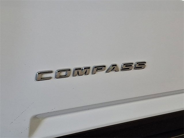 Used 2016 Jeep Compass High Altitude image 28