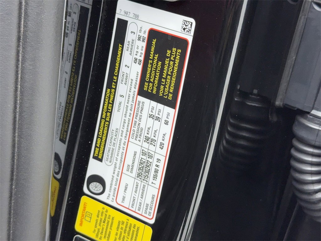 Used 2024 BMW X5 M Competition w/ Executive Package image 59