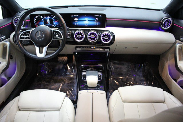 Used 2019 Mercedes-Benz A 220 A 220 image 25