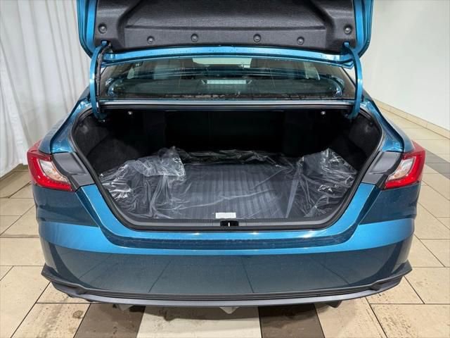 New 2026 Toyota Camry SE image 11