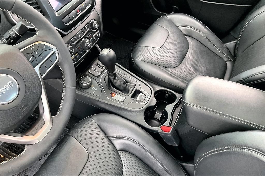 Used 2021 Jeep Cherokee Latitude Lux 80th Anniv w/ Quick Order Package 26U 80TH AWD/4WD image 17